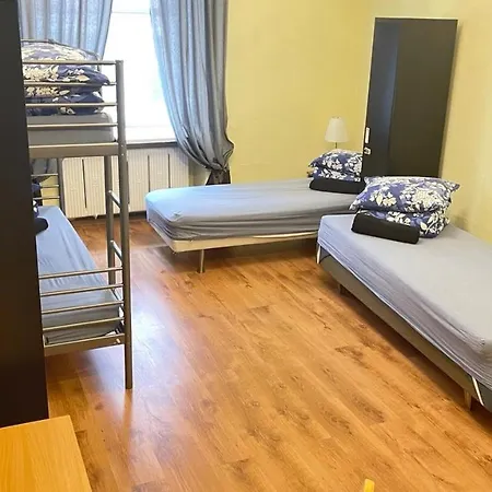 Reval Hostel * Reval