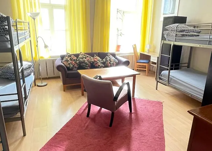 Reval Hostel * タリン