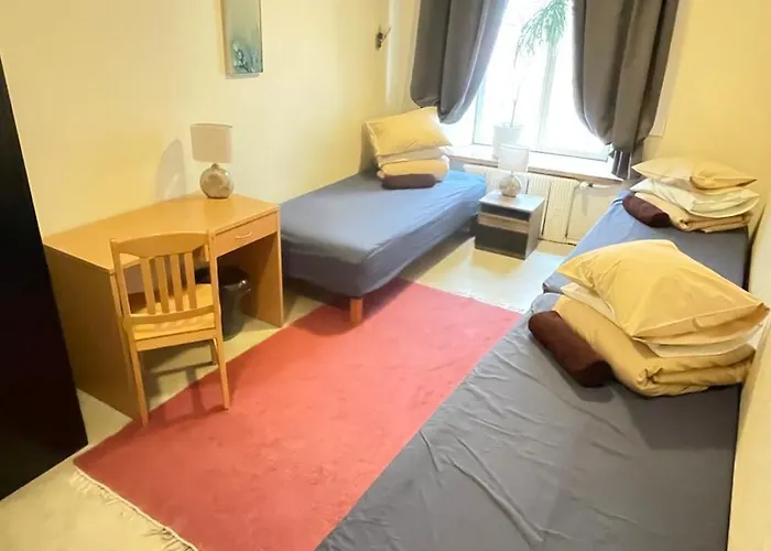 Reval Hostel ホステル